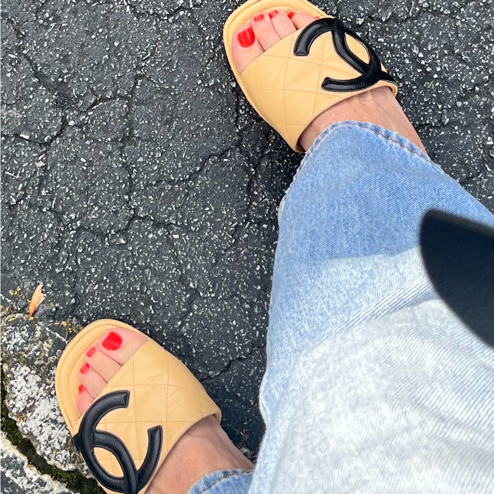 CHANEL.  AUTHENTiC Cambon quilted gorgeous slides.   10